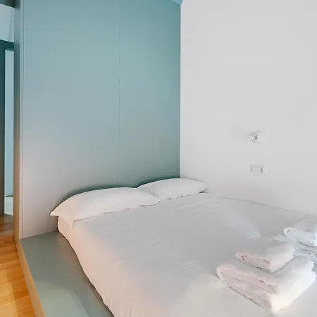 - 800 M Far From Lancetti Station * Milan